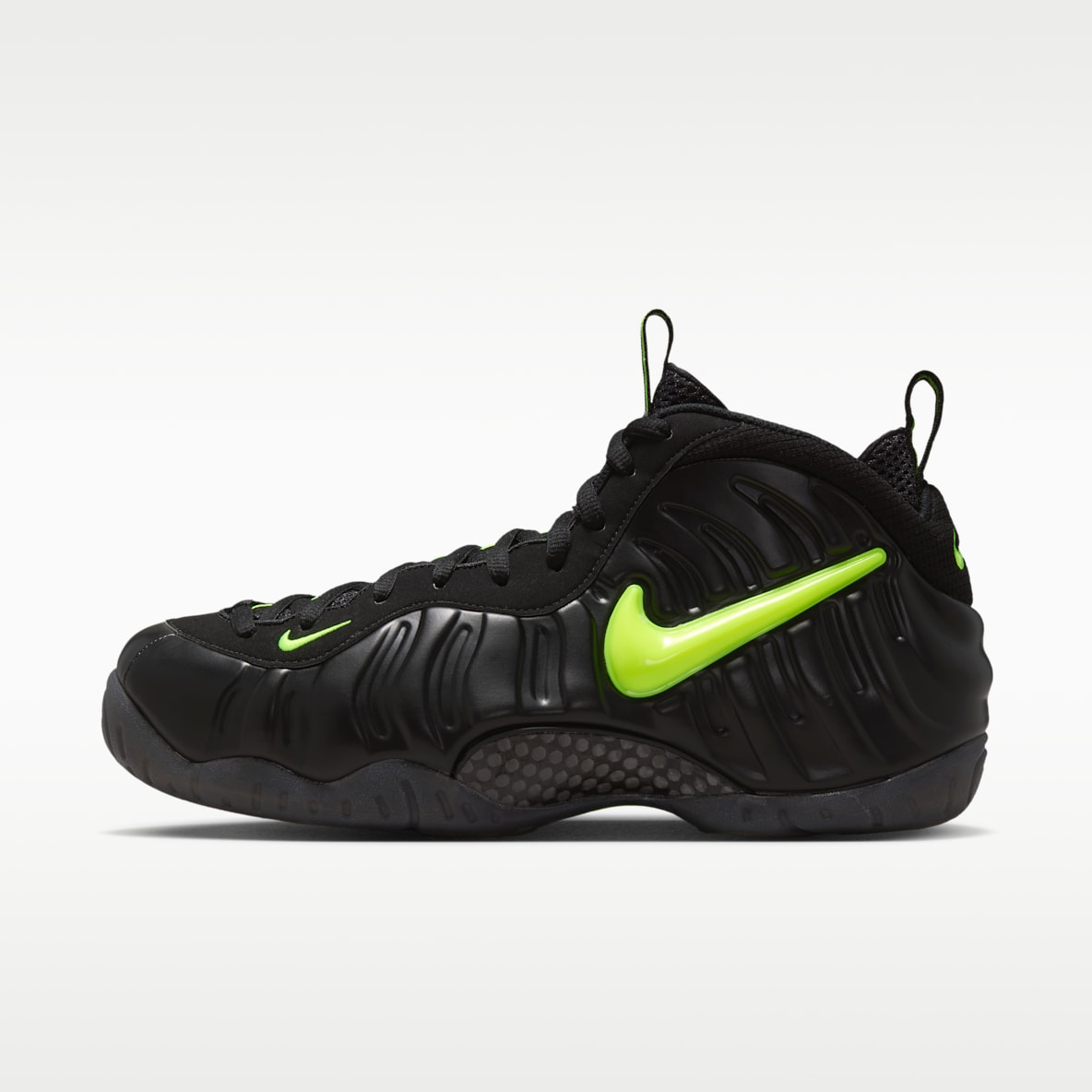 Foamposite. Nike.com